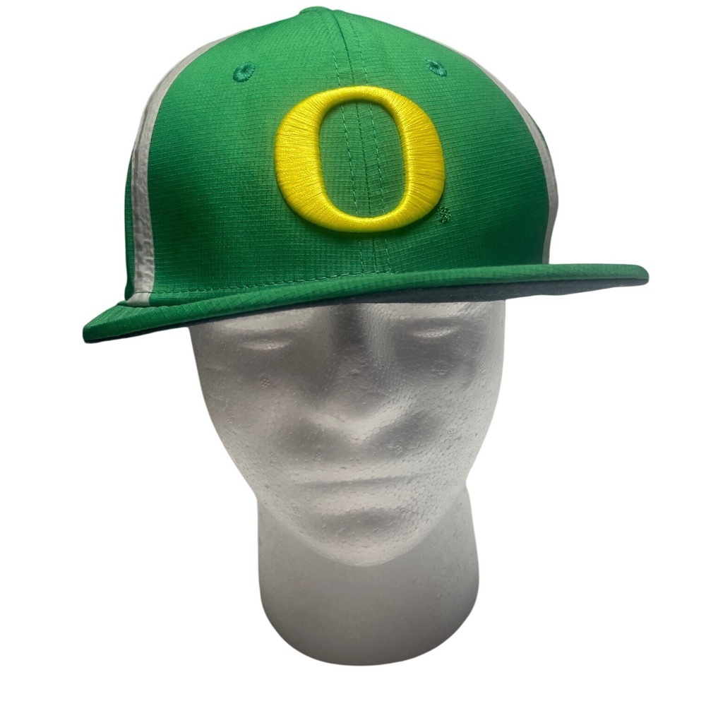 Nike Oregon Ducks Structured True Fit Flat Brim Baseball Cap Men's One Size